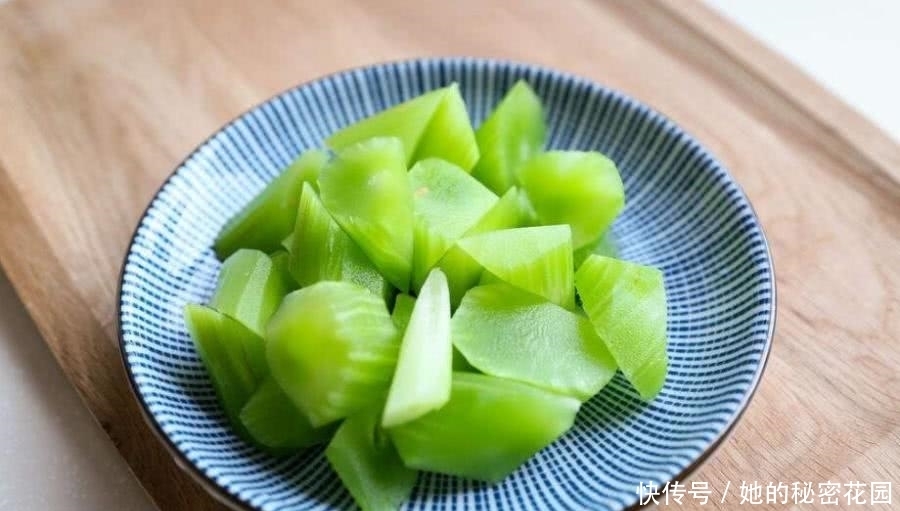 水果|每天吃這4種水果對肝臟好,早上按摩這個地方可以養肝