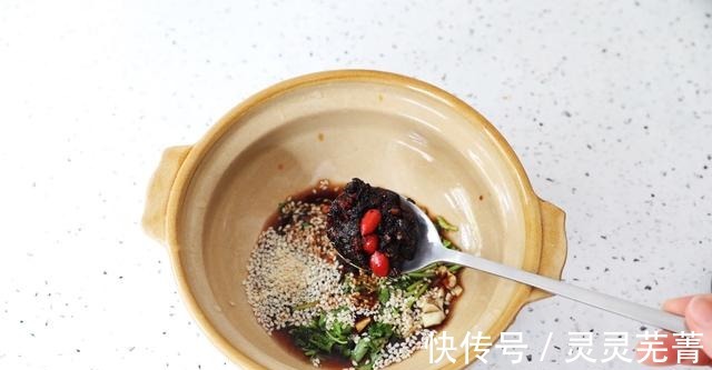 饺子|一口鲜香，两口美味的酸汤饺子，可口好吃又解馋！