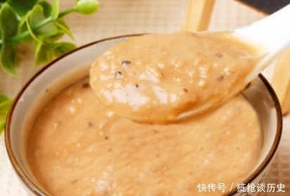 1碗面粉简单一炒,1周早餐就够了,吃的时候一冲,营养美味又解馋