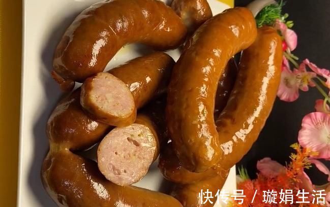 自制香肠,选料精良、干净,吃起来放心,今天分享一道蒜香红肠