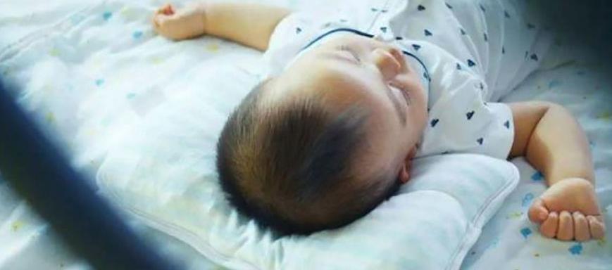 枕头|当孩子发出这些信号时,就是在暗示新手妈妈:我该用枕头啦!