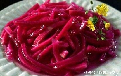 解决|把火龙果皮贴在脸上,解决了很多人的大烦恼,早知早好