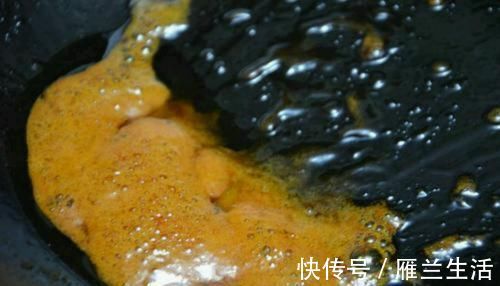 做红烧肉,这2种调味料一定不要放,否则肉柴还不香