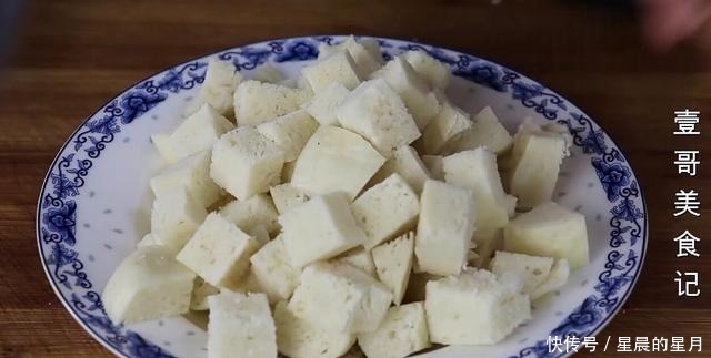  我家|馒头最好吃的做法，加2个鸡蛋，实在太香了，我家一周最少吃5次