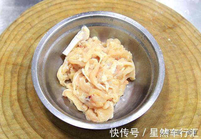 解馋|鸡胸肉这样炒着吃,又嫩又滑,搭配这几种菜,营养均衡又解馋