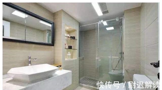 安装|卫生间装了它，邻居嘲笑我败家，入住1年后开始羡慕，却装不了了