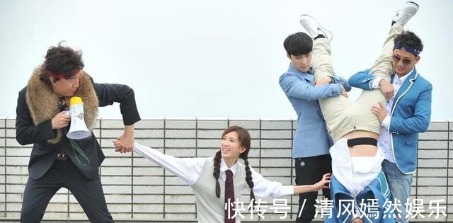 黄磊|黄磊为何宽待张艺兴，严待彭昱畅3个显而易见的原因，你知道吗