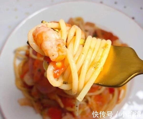 虾仁|每天用它代替米饭，连吃4周，腰肢变苗条显年轻，把衣服穿成S码