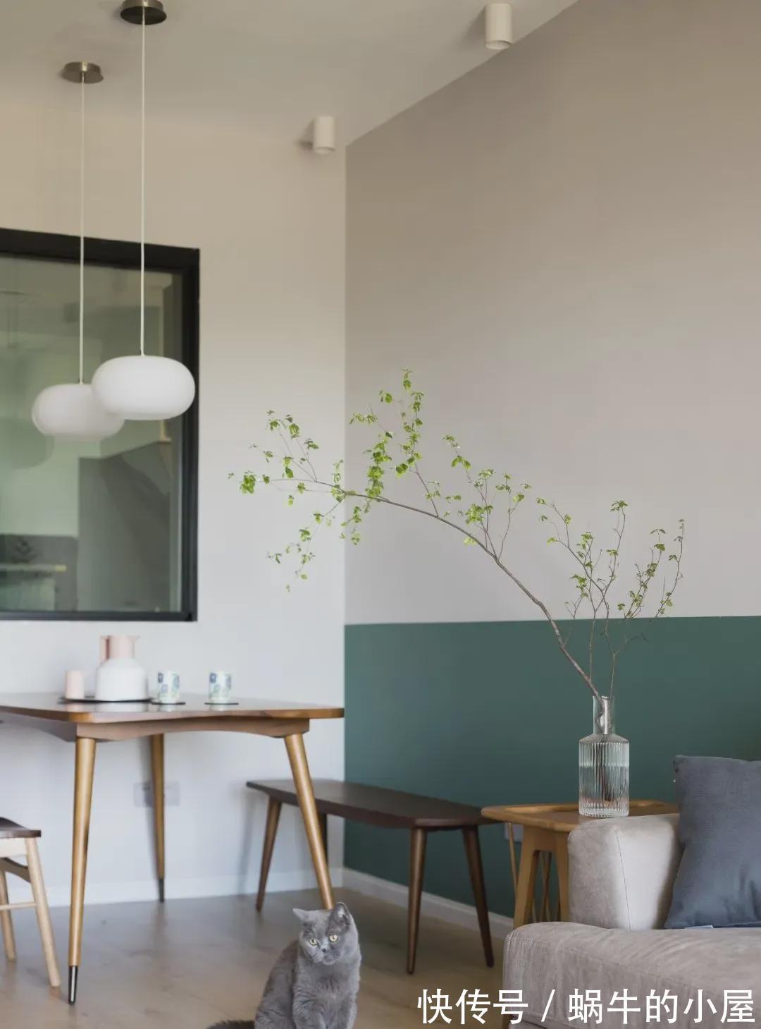 两居|87㎡舒适养心的北欧风两居，一抹复古墨绿色，好看到受不了~