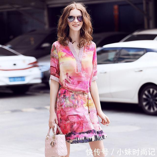 真丝裙|热情浪漫真丝连衣裙,满满的都是异国风情,多情优雅