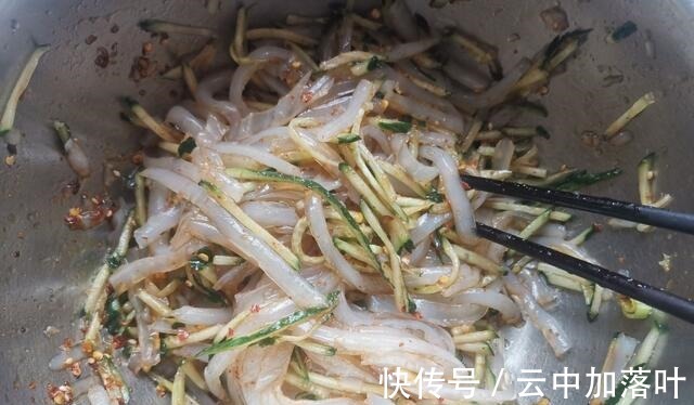 豌豆凉粉|天热，宁可不吃肉也要吃，滑爽好吃，清肠排毒健脾胃，老少皆宜！