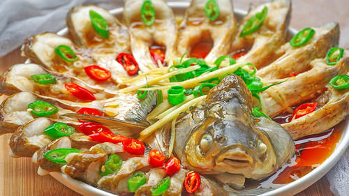 收下2021年夜饭菜单,照着做一上桌,全家都爱吃!