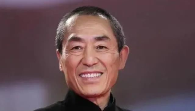 夺冠 18岁的单依纯《好声音》夺冠,张艺谋却表示再也不合作,原因感人