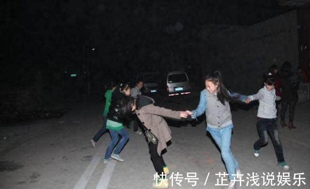 五更#俗语:一更人二更火,三更鬼四更贼,是什么意思?涨知识了