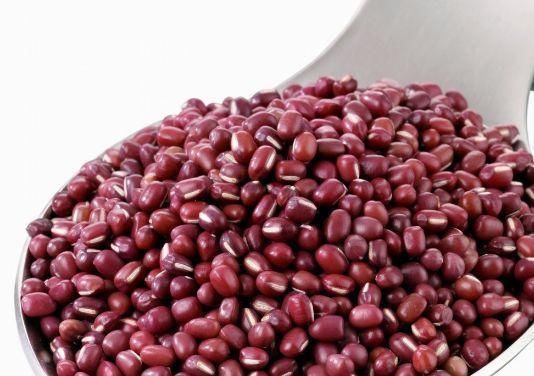湿气|红豆和它一起煮,连喝15天,赶走湿气,色斑不见了,皮肤更白嫩