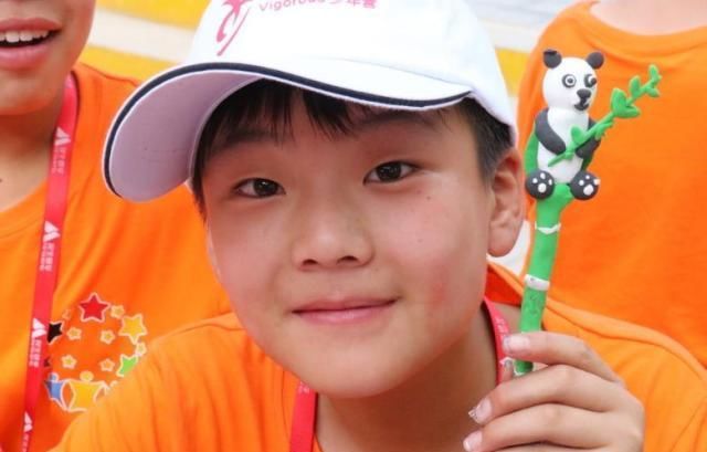 关键点|家有小男子汉，想培养他们变得优秀而坚韧，有7个关键点！