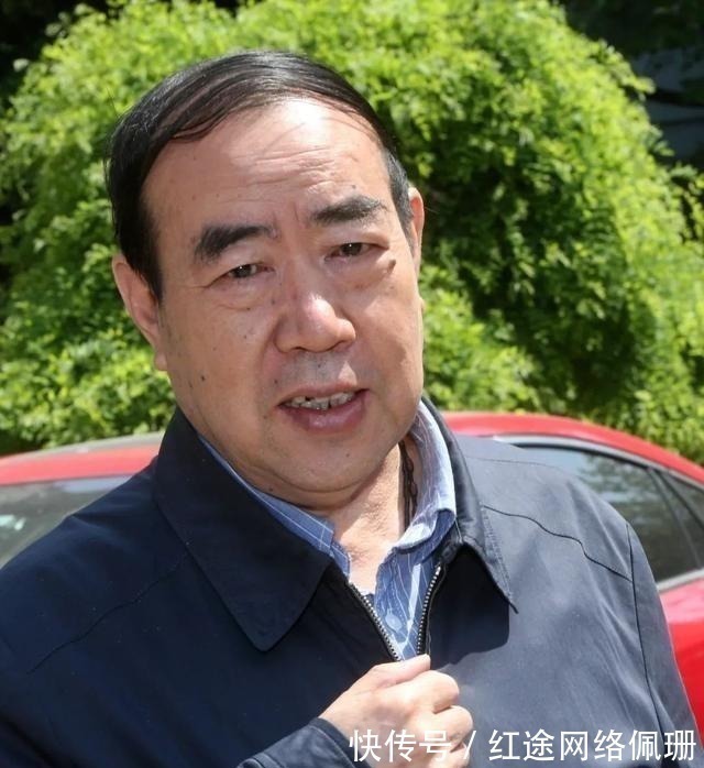 吝啬&贾平凹到底有多抠门?卖字从来不讲价,请客只吃猪痔疮!