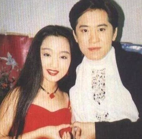 “金童玉女”29年,命运坎坷的毛宁“沉沦”这些年杨钰莹过得如何? “金童玉女”29年,命运坎坷的毛宁“沉沦”这些年杨钰莹过得如何?