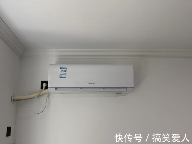 阳台上|三个月硬装完工,墙面刮白,地面铺灰色瓷砖,效果非常满意,晒晒