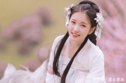 穿到|穿书文慕娇穿到了一本书中,成了一个有着显赫身世的草包女配!