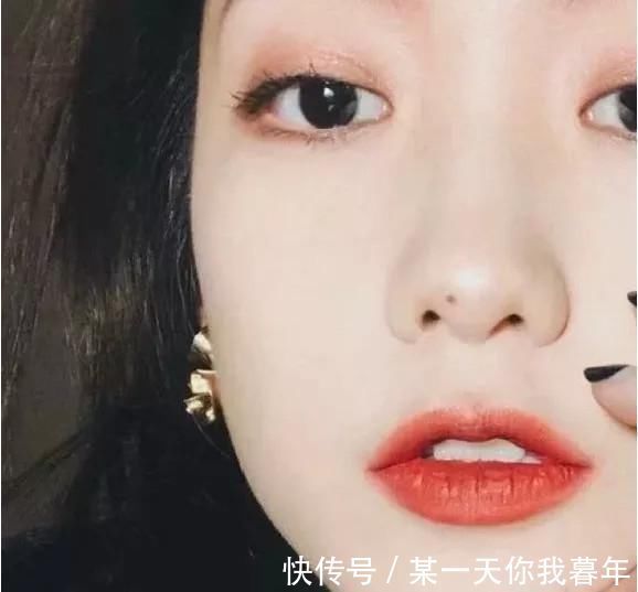 鼻孔|青春期女生“最伤鼻子”的3动作，自认为很舒服，难怪异性缘会归0