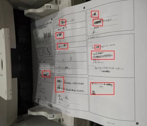 “印刷体”作文走红，老师称：妥妥加分项，有三种字迹易扣分