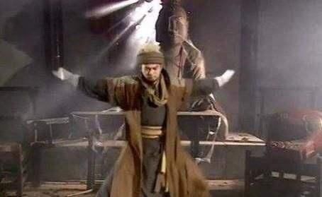  斗转星移|张无忌和乔峰谁强？比一比这两种武功就知道了，张大教主太强大了