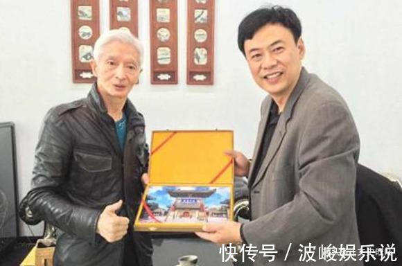 轻功|李凤山秘练轻功,40公斤铁砂衣穿三年,我身轻如燕能飞檐走壁