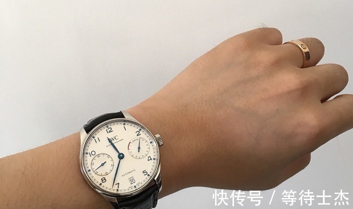 沛纳海|5-8万预算的运动腕表有哪些值得选择,不同年龄男士的配饰
