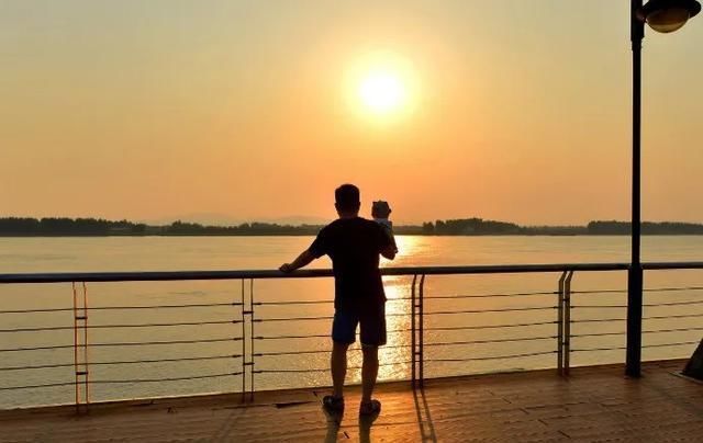 张家声朗诵《孩子,请听我说》,献给父亲节