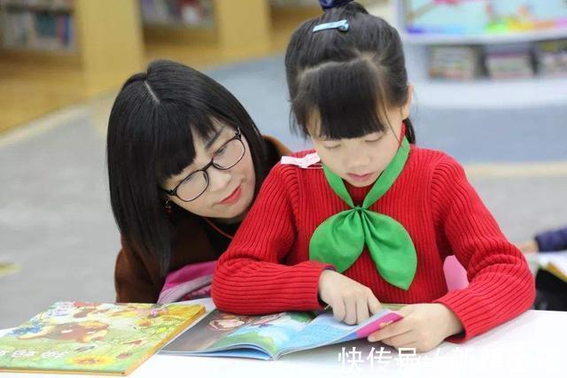 小小年纪|娃这些表现其实是“假聪明”,外人一眼看穿,家长却沾沾自喜