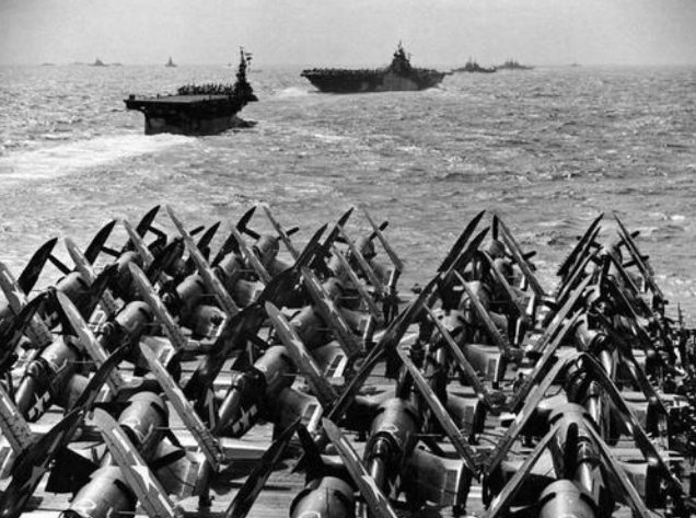 次世界大战|二战开始后，美国参战前在干什么？看完才知：什么叫当年真惹不起