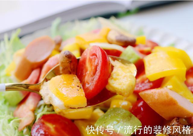 锻炼|想要塑造完美身姿缓解日常生活压力，那就来试试这3组瑜伽体式吧