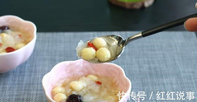 怎么挑选莲子怎么吃莲子记住4点一看一个准，秋天炖汤要常备！