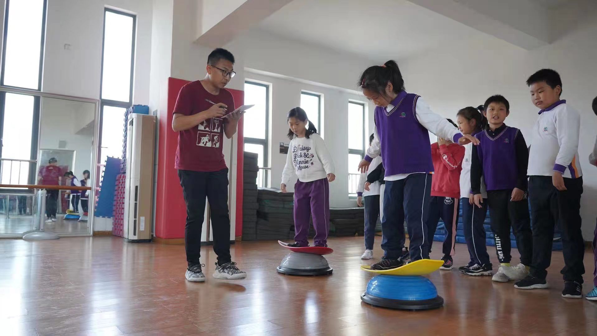 学生们|午睡、早睡、科学运动……学生好体质背后，原来藏着这些“秘密”