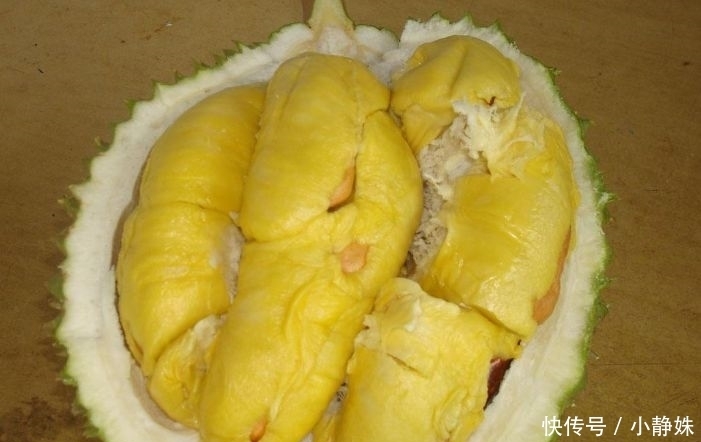 食物就|假如给你300万,让你吃4种食物不过不让玩手机,你愿意吗?