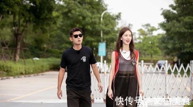 金晨對“新男友”一見鐘情，張繼科吃醋發(fā)動態(tài)，疑似內(nèi)涵節(jié)目組