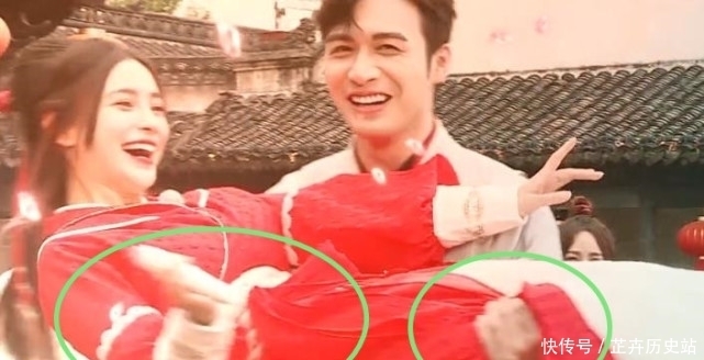 抱景甜|张彬彬公主抱baby,手放的位置很讲究,跟抱景甜时不一样