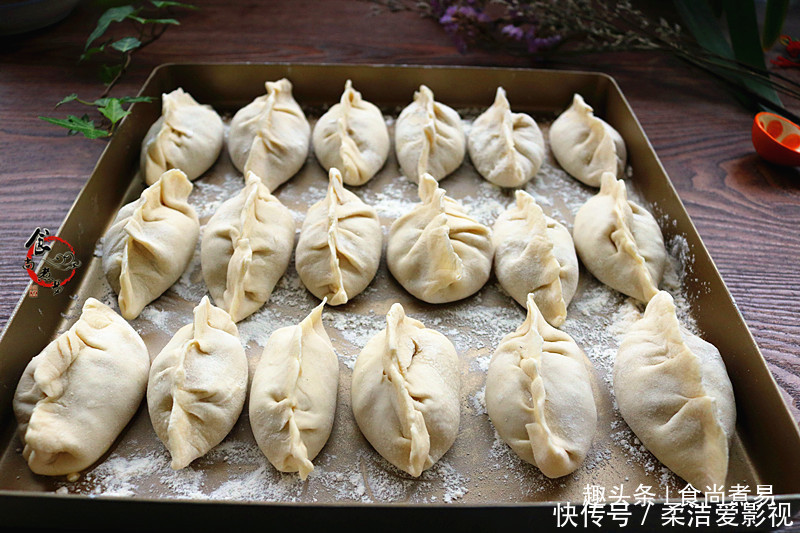 鲜香|第一次用此食材调饺子馅,连生姜都免了,鲜香多汁,好吃到爆