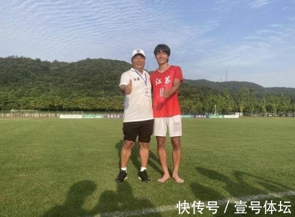 国足|坐稳德甲主力位置!国足新星助球队7比0大胜,或与拜仁签约