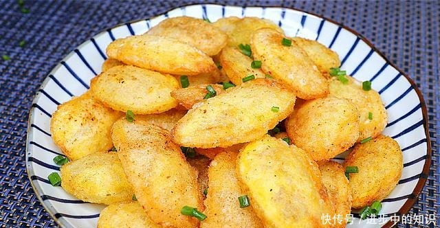 活了30年才知道,土豆还能这样吃,秘制一做,吃一次就会上瘾