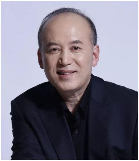 话剧团|郭达翻盘史：从养猪工人到春晚钉子户，20年不下台的背后谁在支撑