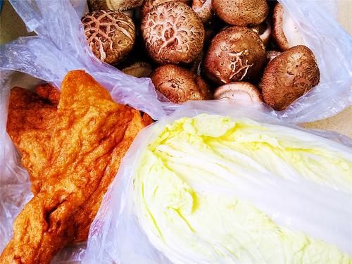 实惠|天冷了,最喜欢砂锅炖白菜,不加猪肉也很好吃,美味又实惠