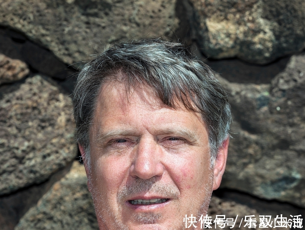 样貌|坚持长跑有好处，身体越跑越年轻，样貌却越跑越老