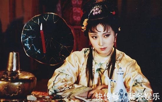 宝玉$那个从未露面的女人,才是红楼梦里贾家真正的王妃