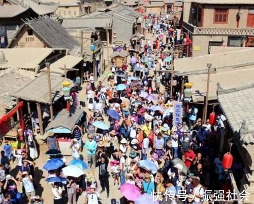 大话西游#大国匠心制片人推荐:不管花多少钱都要去的镇北堡,不仅只有《大话西游》