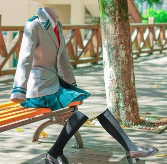 透明人|大神COS透明人,衣服看起来像是悬空,最后一张吓坏粉丝