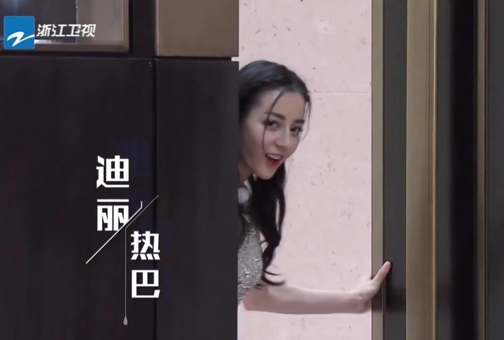 邓超|邓超陈赫往季成员再现《跑男》,有谁注意到导演组给的称呼瞬间泪崩