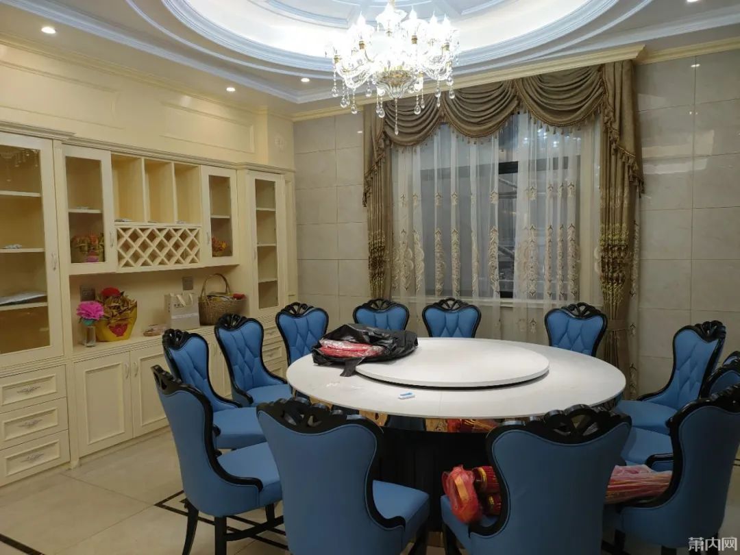 热搜|一农居房冲上热搜:太超前了,这是艺术馆?