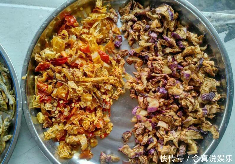 农村别有风味的下饭菜，吃了一口后简直不愿放下筷子